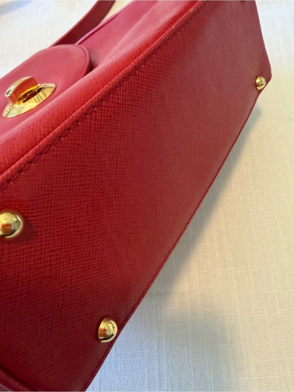 GIVENCHY- red leather top handle bag vintage - Picture 7 of 12